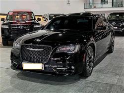 کرایسلەر 300